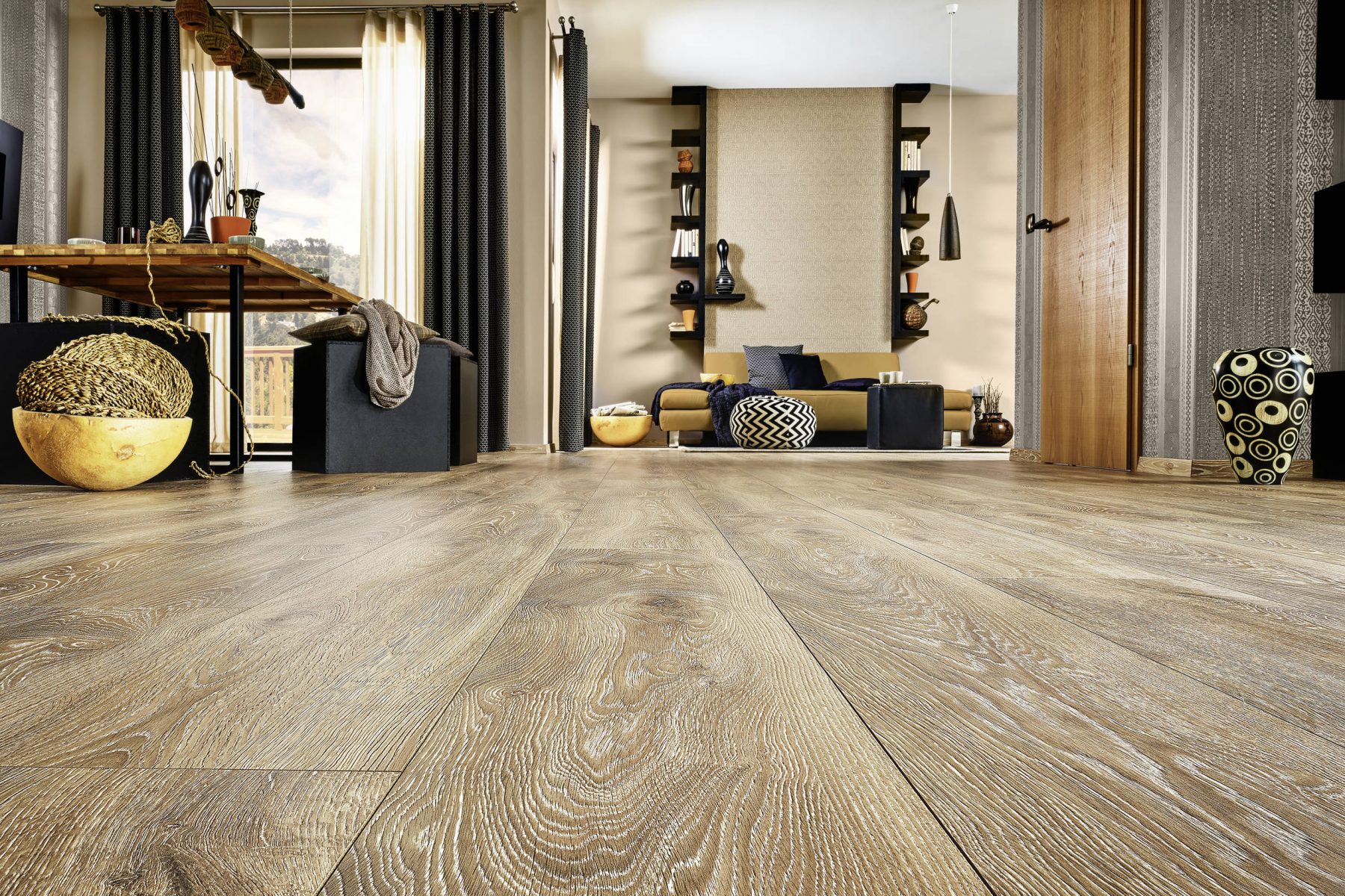 Produkte - Fliesen, Vinyl, Parkett, Laminat, Teppich, Terrassenplatten uvm.