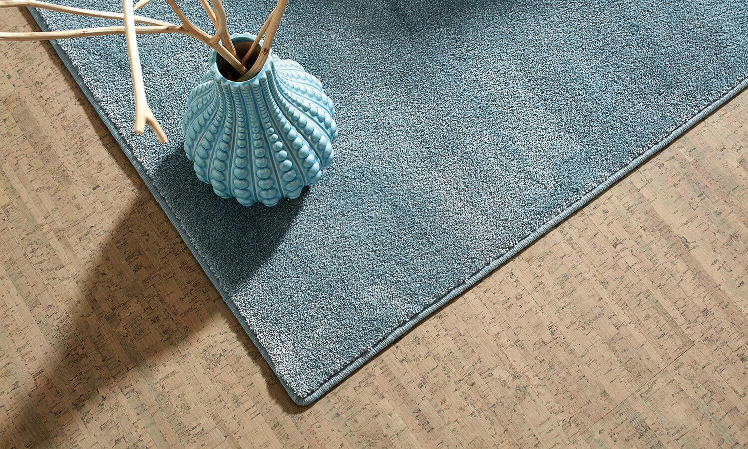 Korboden mit Teppich
